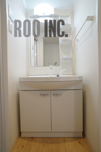 洗面設備　写真は反転のお部屋です