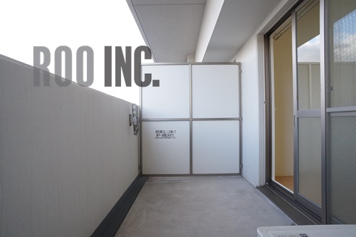 バルコニー　写真は反転のお部屋です