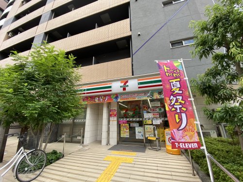 コンビニ　セブンイレブン（コンビニ）まで40m