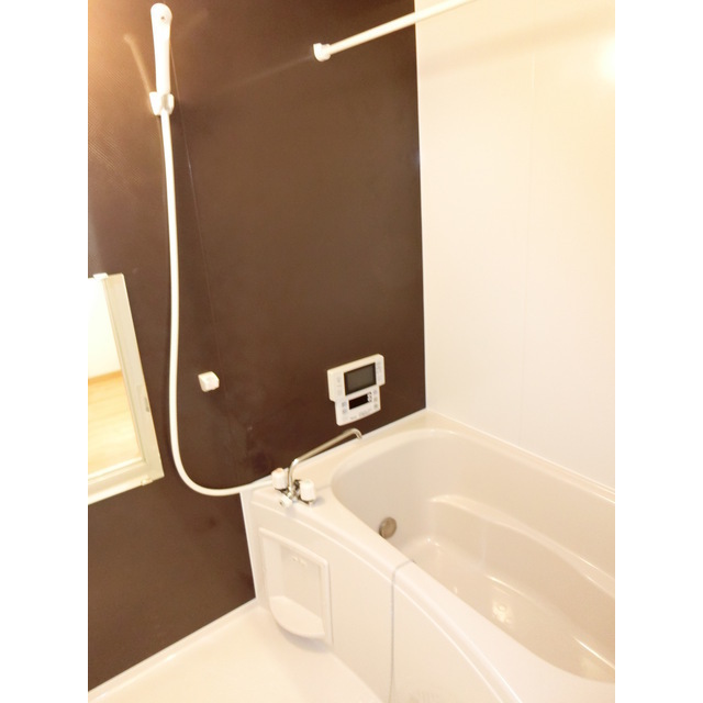 バス・シャワールーム　浴室にはテレビ付きです！！