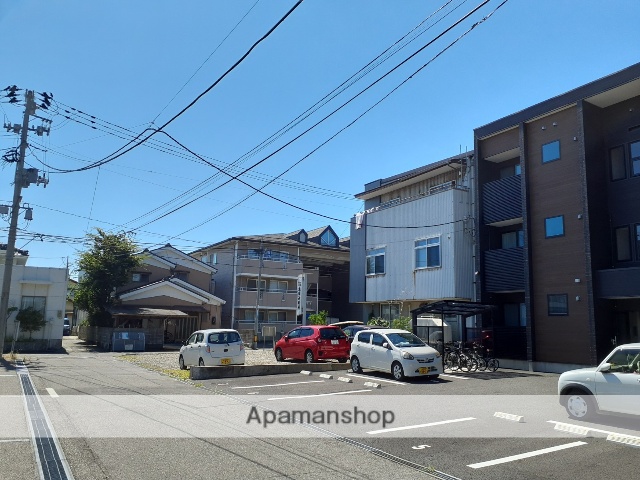 その他　前面道路（その他）まで0m