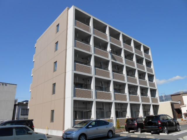 建物外観　バルコニー側を南西方向より撮影