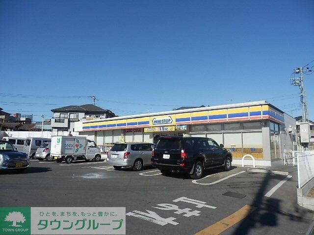 コンビニ　ミニストップ（コンビニ）まで400m