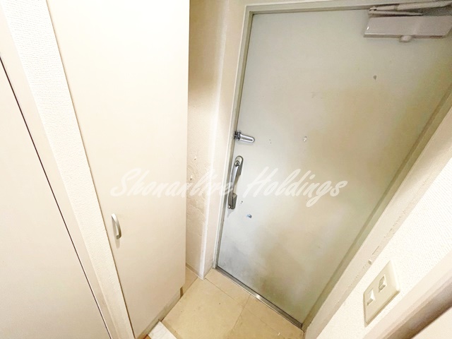 玄関　★シューズボックス完備★