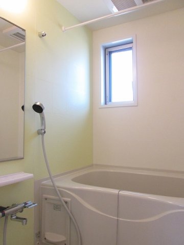 バス・シャワールーム　日々の暮らしに欠かせないお風呂です