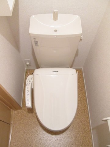 トイレ　シンプルで使いやすいトイレです