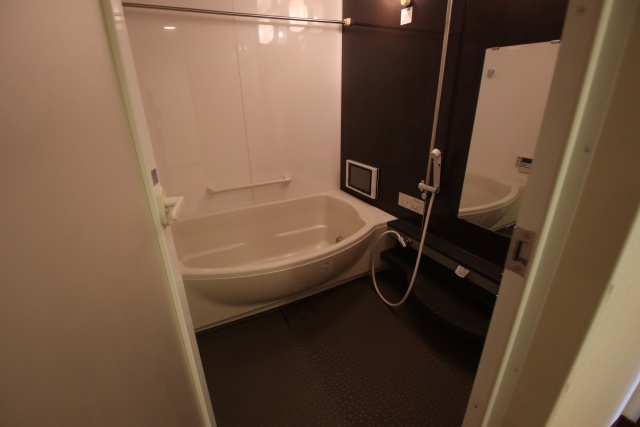 バス・シャワールーム　※別号室の参考写真となり、現況優先です※