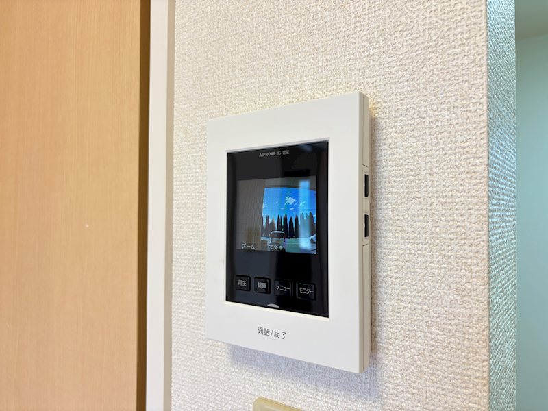 セキュリティ　※写真は別号室です。