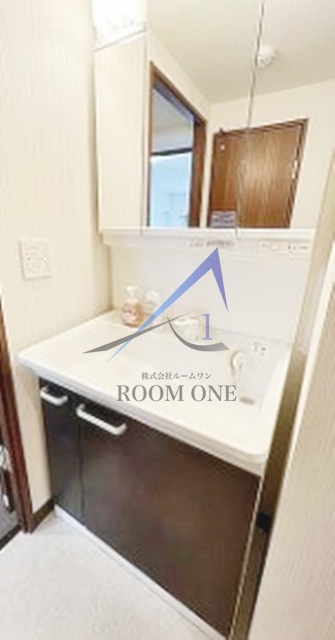 洗面設備　洗面台です。