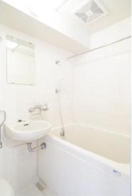 バス・シャワールーム　浴室