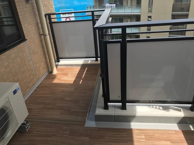 バルコニー　バルコニー