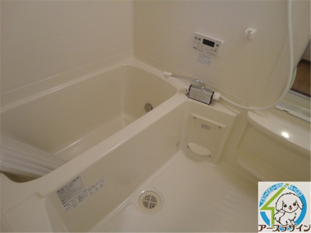 バス・シャワールーム　パース写真