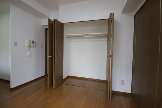 収納　※別室の参考写真の為、現況優先です。