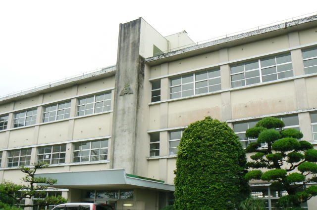 中学校　みやこ町立　豊津中学校（中学校）まで1200m