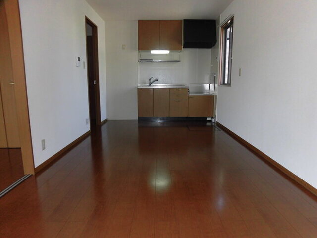 居室・リビング　１０１　ＬＤＫ