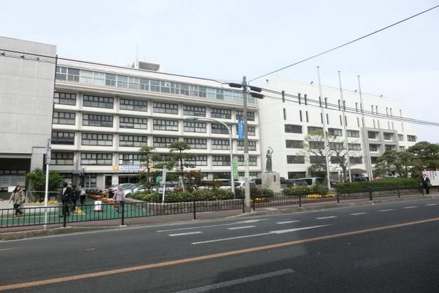 役所　市川市役所（役所）まで1219m