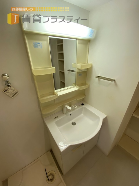 洗面設備　毎日使いますよね…独立洗面台