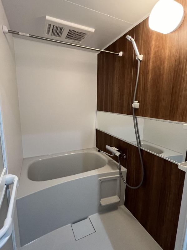 バス・シャワールーム　同型参照