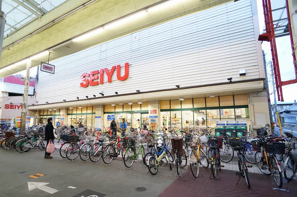 スーパー　西友 三条店（スーパー）まで625m