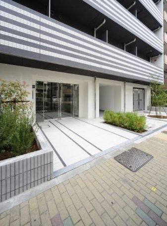 エントランス　毎日通るエントランスはこのようになっています