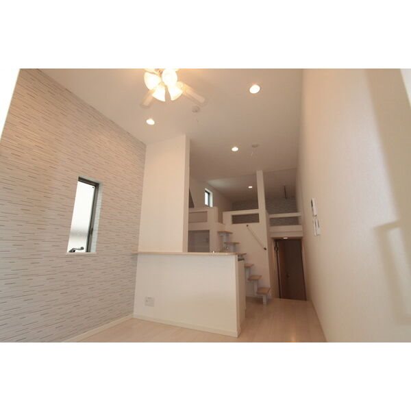 居室・リビング　洋室