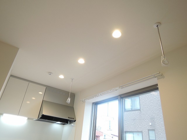 その他　★室内物干しフック★