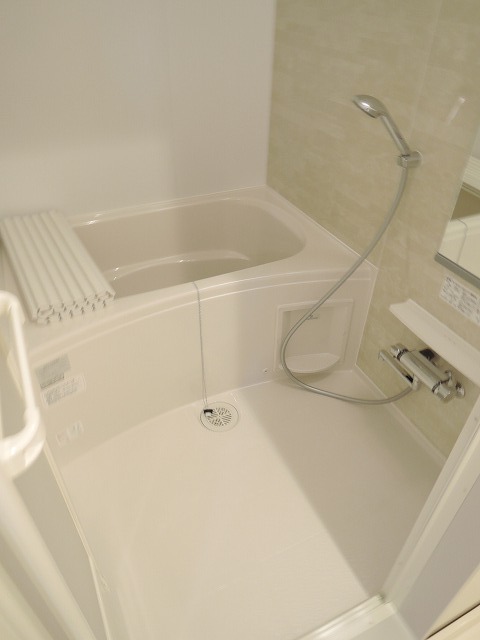 バス・シャワールーム　★追焚・乾燥機付きバス★