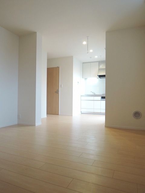 居室・リビング　★ＬＤＫ１２．５帖★