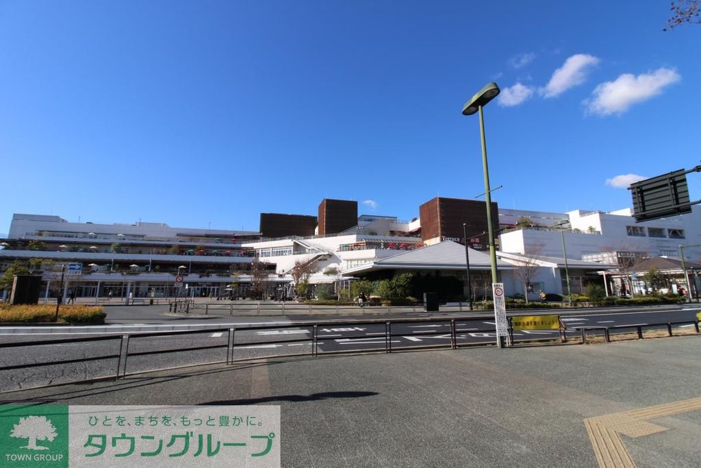 ショッピングセンター　テラスモール湘南（ショッピングセンター）まで980m