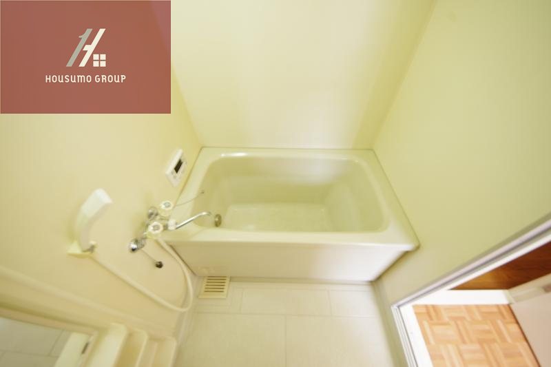 バス・シャワールーム　ゆったりとした空間のトイレです