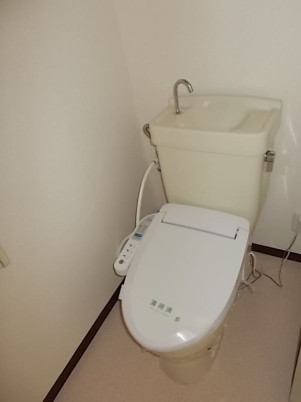 トイレ　図面と現状に相違がある場合には現状を優先