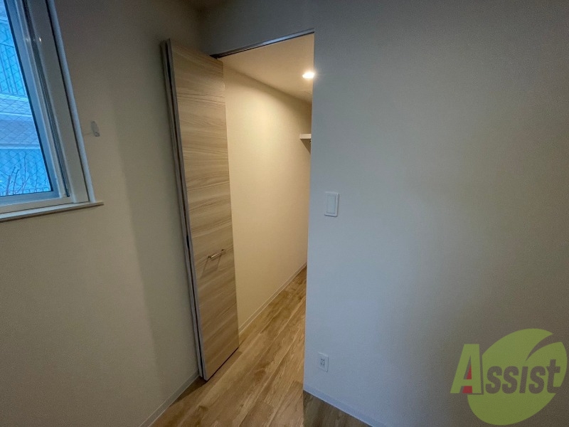 収納　収納もバッチリあるのでお部屋が片付きますよ！