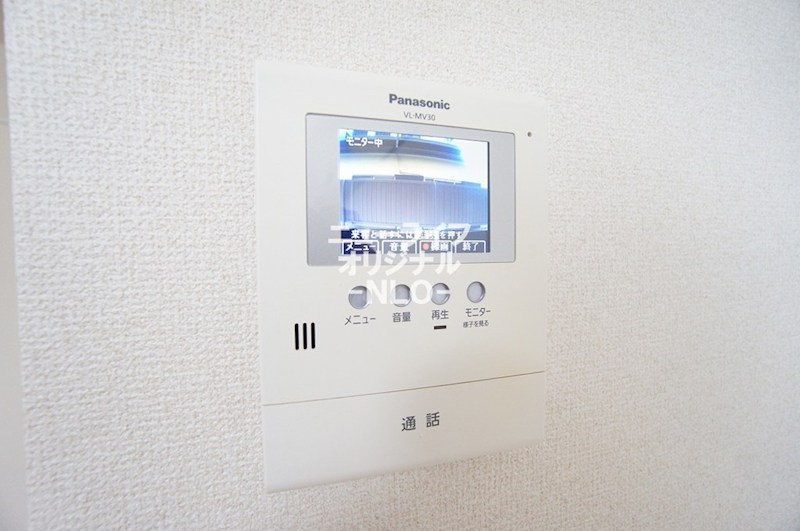 セキュリティ　来訪者を室内から確認出来るテレビモニターホン