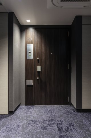 玄関　※写真は同タイプ住戸です。