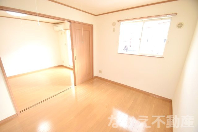 居室・リビング　ゆったりとした居間です