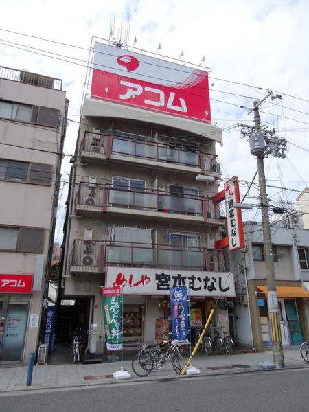 建物外観　★1階はご飯屋さん★