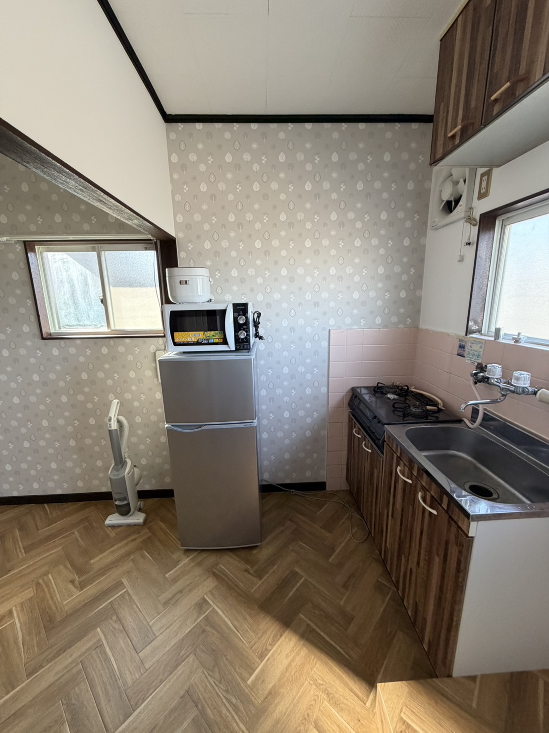 キッチン　「トモダハイツ」をホームナビなら初期費用0円でご契約可能です