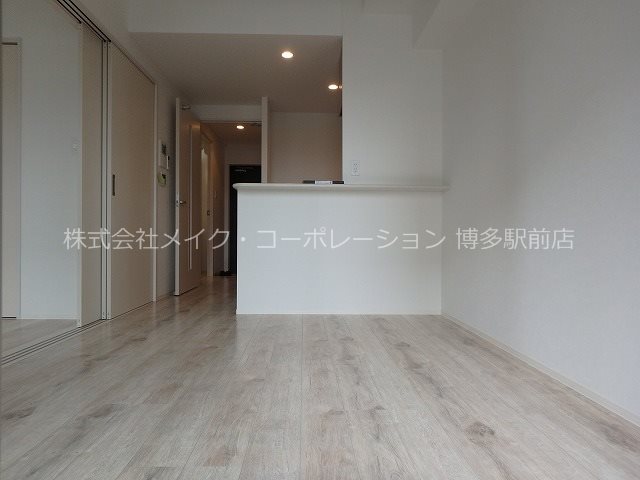 居室・リビング　※入居中の為別部屋写真使用現状優先
