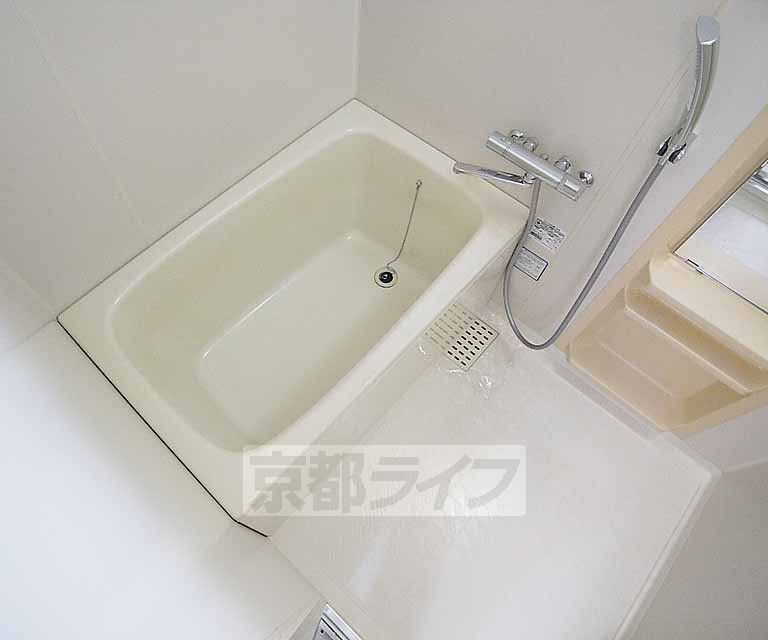 バス・シャワールーム　一日の疲れはしっかり取りましょう