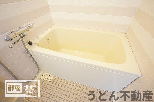 バス・シャワールーム　うどん県のお部屋探しはうどん不動産へ うどんちゃんとLINE