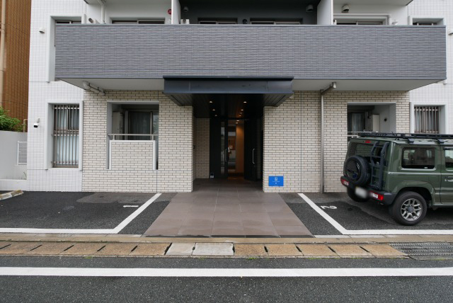 エントランス　エントランス