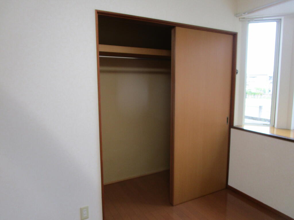 サンルネ日の出の内装写真