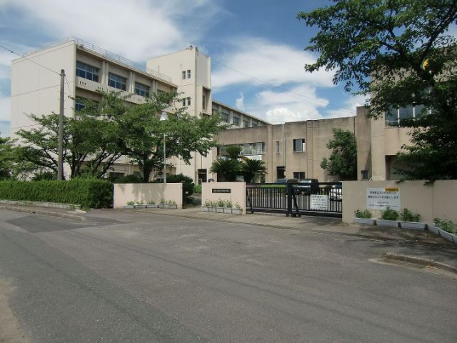 小学校　市立大田小学校（小学校）まで600m