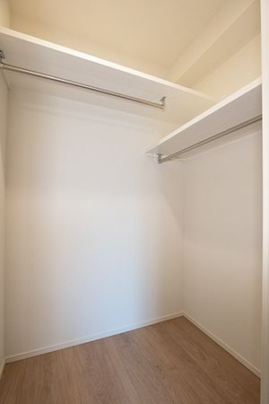 収納　■広々としたウォークインクローゼット♪