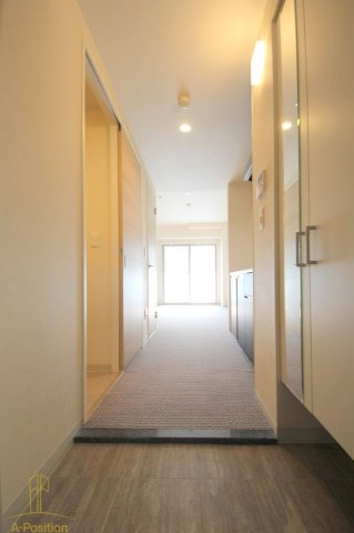 玄関　TAKUTO STAY OSAKA HOMMACHI WES