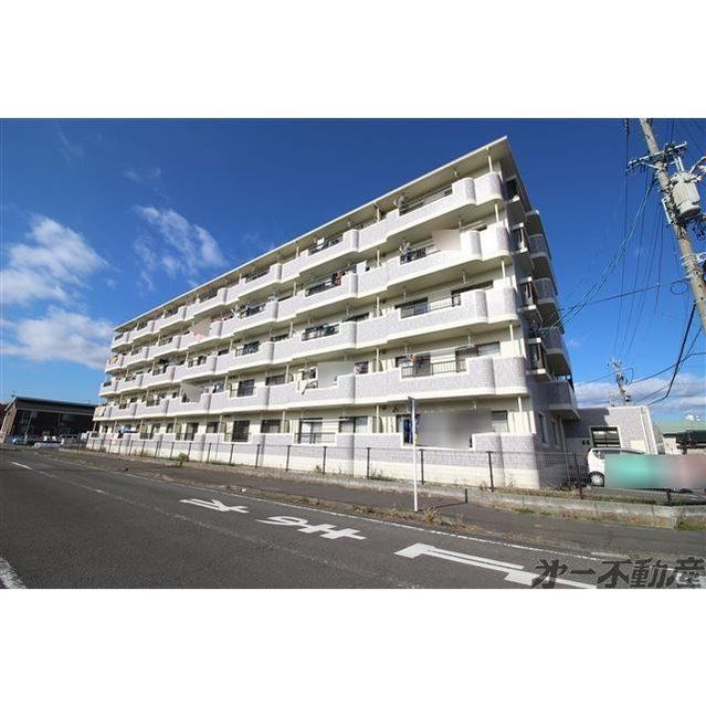 エントランス　建物外観