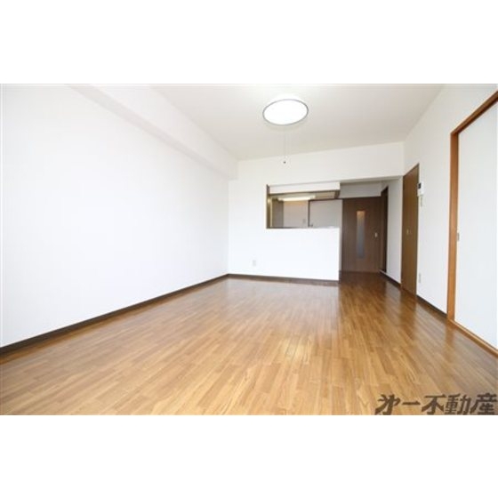 建物外観　ＬＤＫ