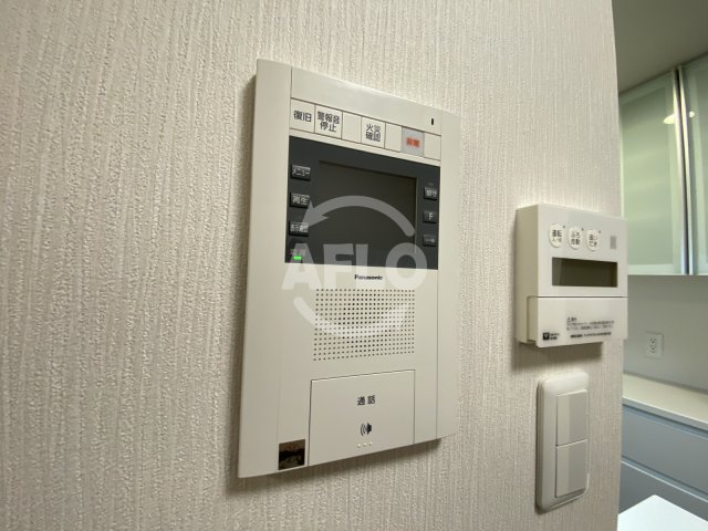 セキュリティ　パークアクシス梅田　TVモニターホン