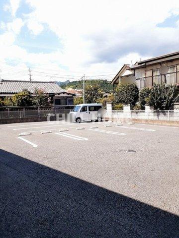 駐車場　当社、チルホームのHPもご覧ください(^^)/物件情報多数♪