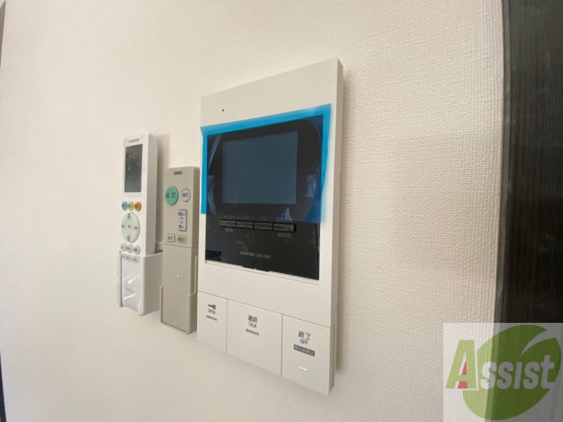 セキュリティ　ＴＶモニター付インターホンです。来客者の顔が見えるので安心！